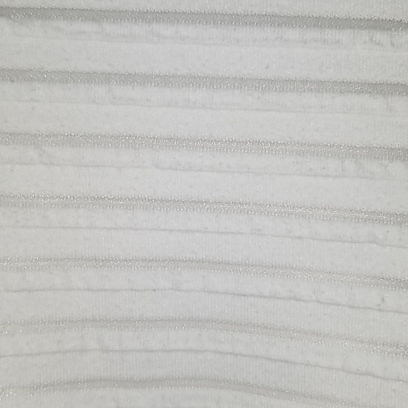 Mango Pull Over Shirt - Picture 3 of 3